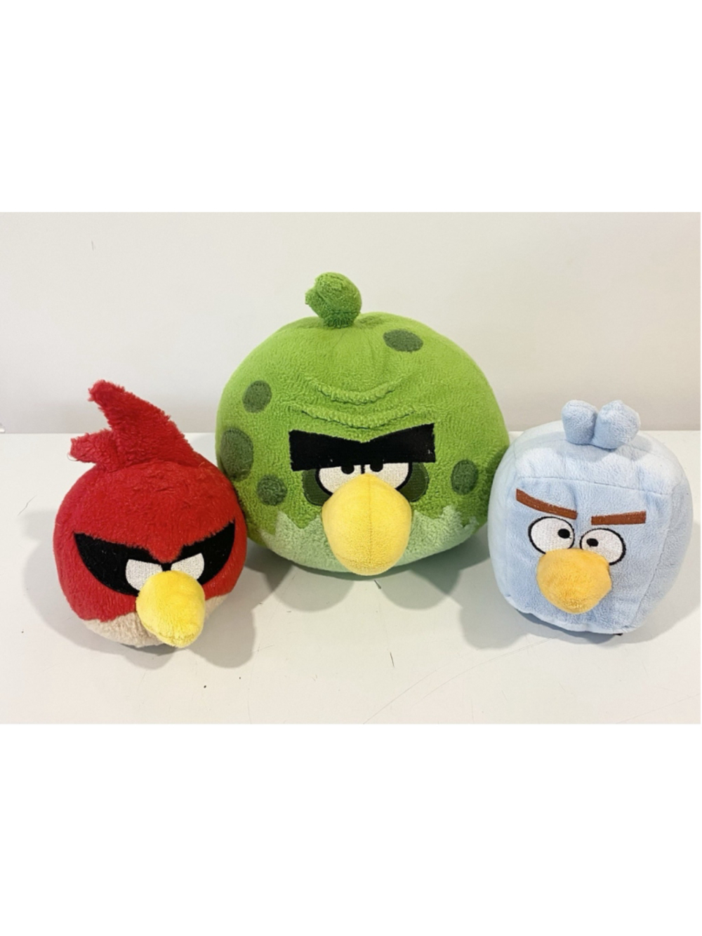 Angry Birds Space Plush Lot of 3 Red Ice Bird Terence Commonwealth Rovio